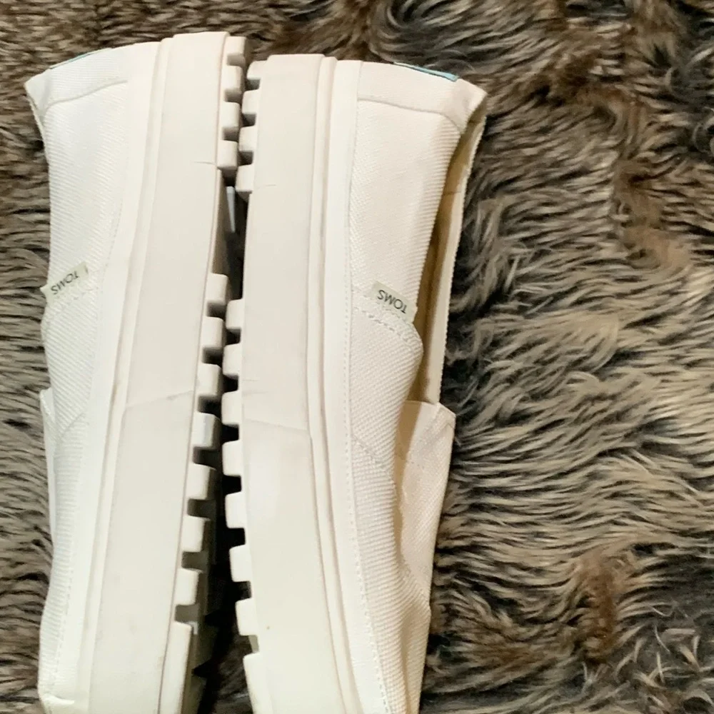 Tom’s Women Alpargata Lug Slip On Shoes, White /heavy canvas size 11